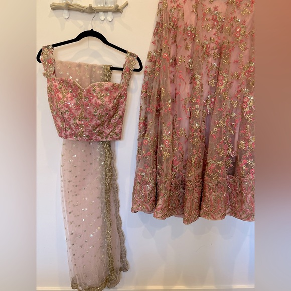 Indian Lehenga. - Picture 3 of 6